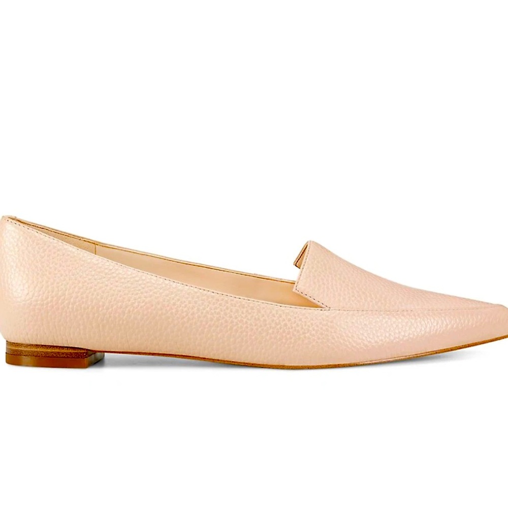 Nine West flats. Worn LITERALLY ONCE! Offers are welcomed 🙂